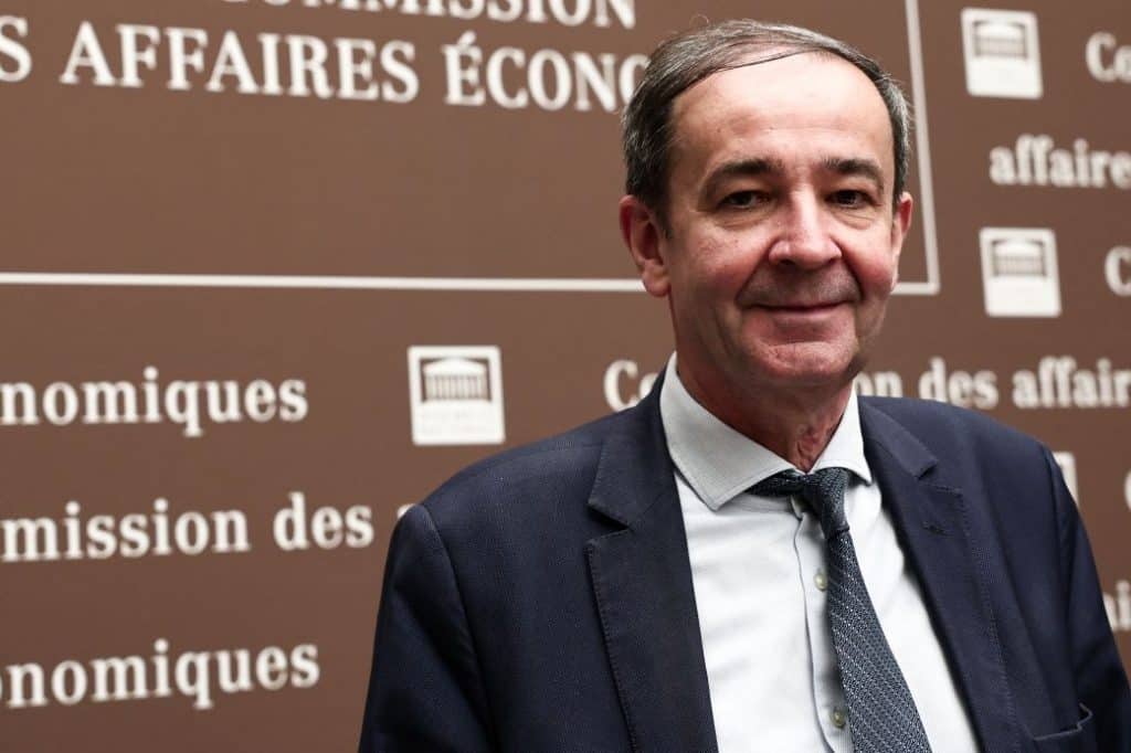 Le nouveau PDG d’EDF, Bernard Fontana, cherche à renouer le dialogue avec les industriels, clients majeurs et inquiets de la fin de l’ARENH.